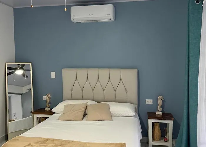 Casa Amplia Con Wifi Y Piscina, A Min Del Mar, 10p