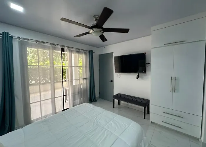 Casa Amplia Con Wifi Y Piscina, A Min Del Mar, 10p *